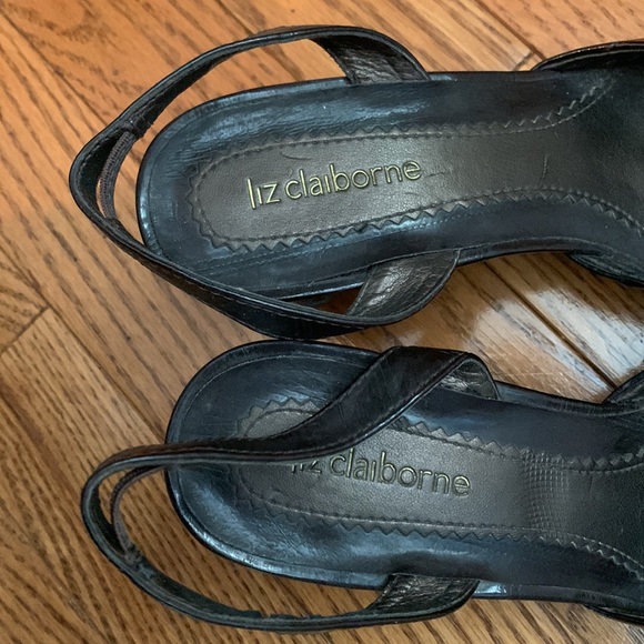 LIZ CLAIBORNE- brown leather upper slingback dress shoes 3” heels - Picture 10 of 12